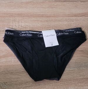 Calvin Klein NWT Women's Bikini Briefs 3 Pack Sheer Logo Waistband M